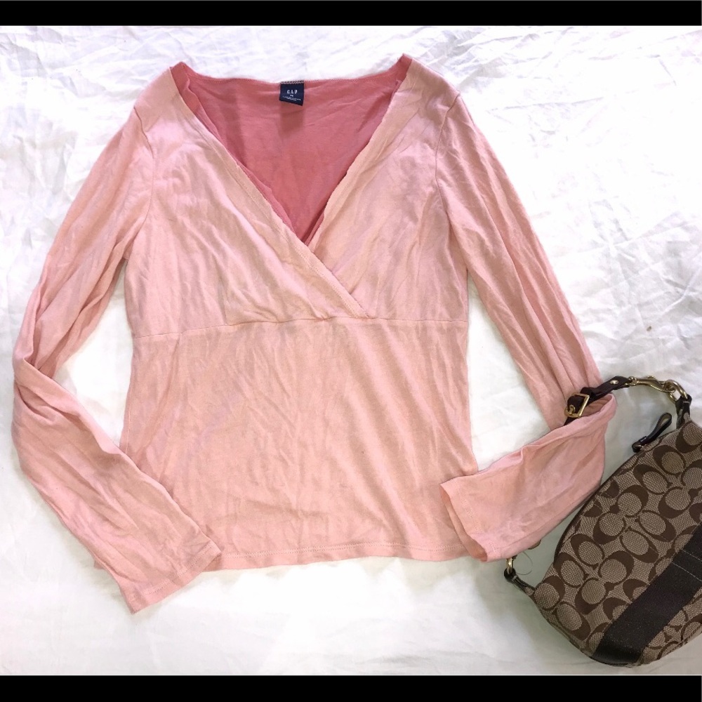 Gap shirt